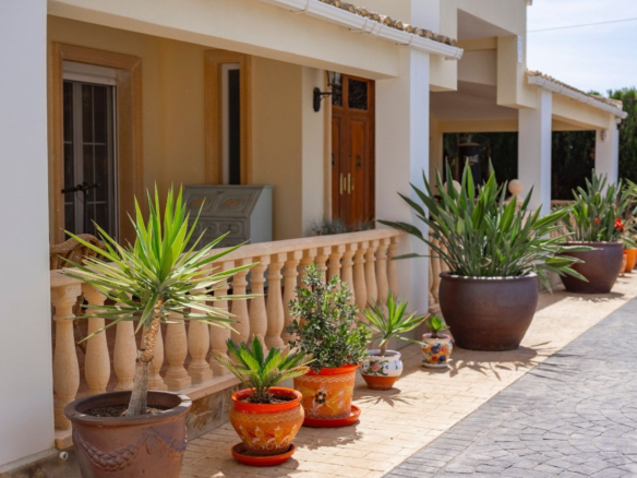 6-bedroom Detached Villa In Heredades, Spain (299 M²)