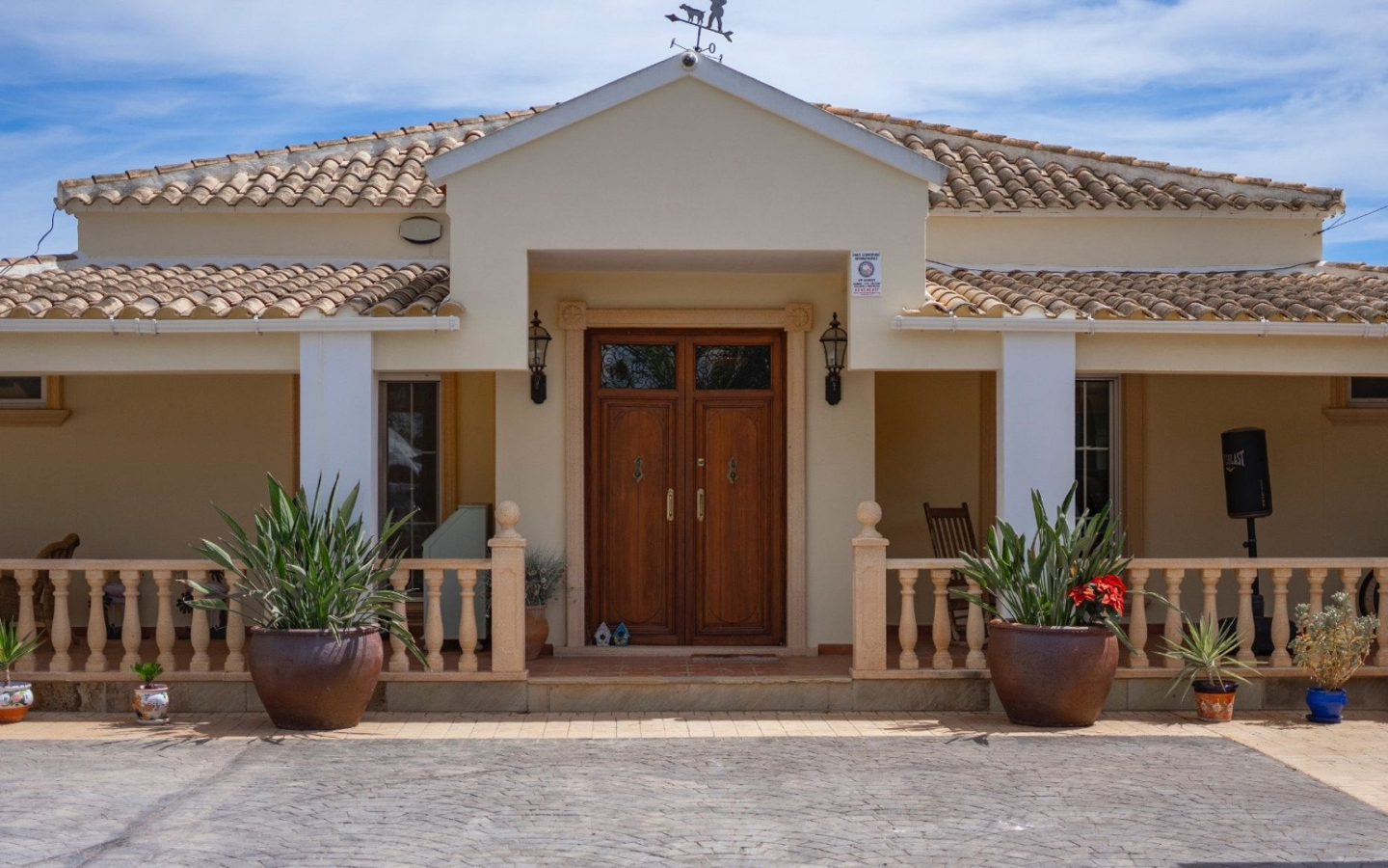 6-bedroom Detached Villa In Heredades, Spain (299 M²)