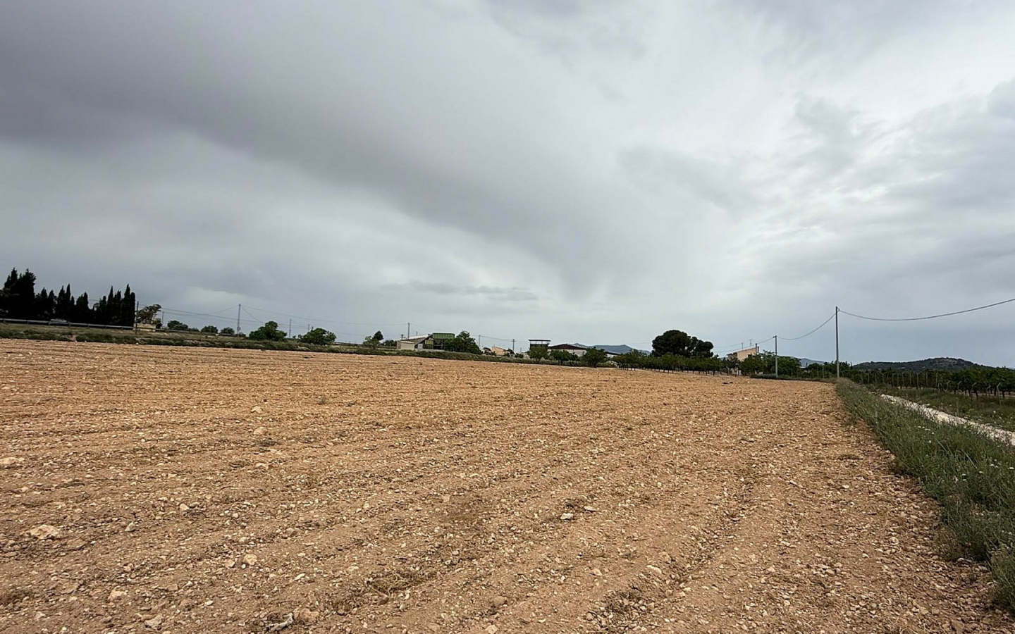 Land In Culebron, Spain (30.354 M² Plot)