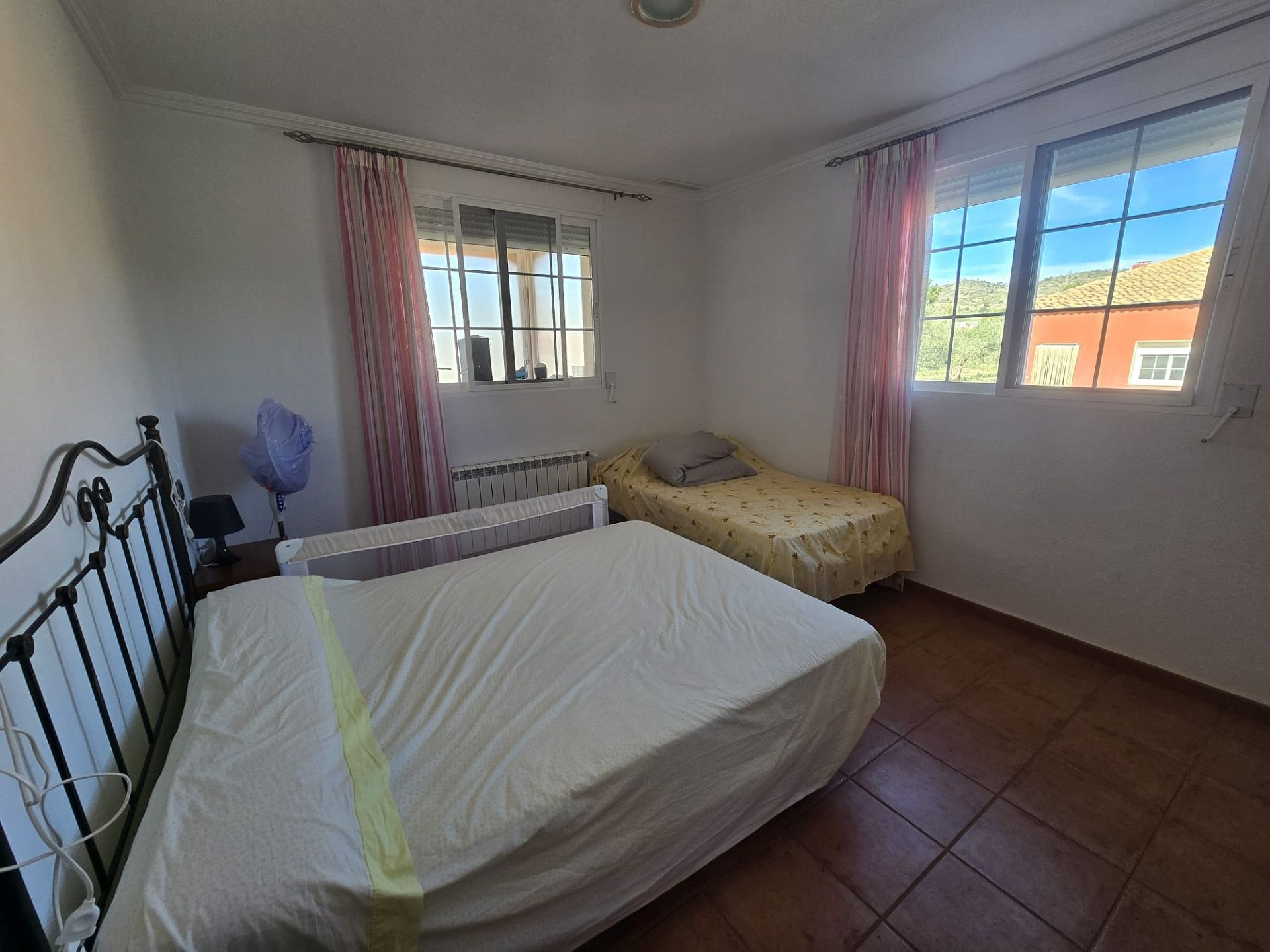 8-bedroom Detached Villa In Sax, Spain (325 M²)
