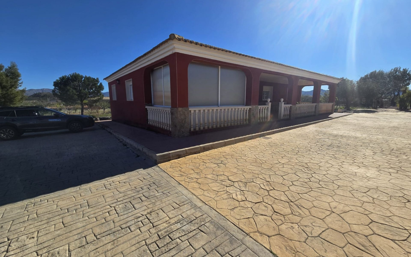 8-bedroom Detached Villa In Sax, Spain (325 M²)