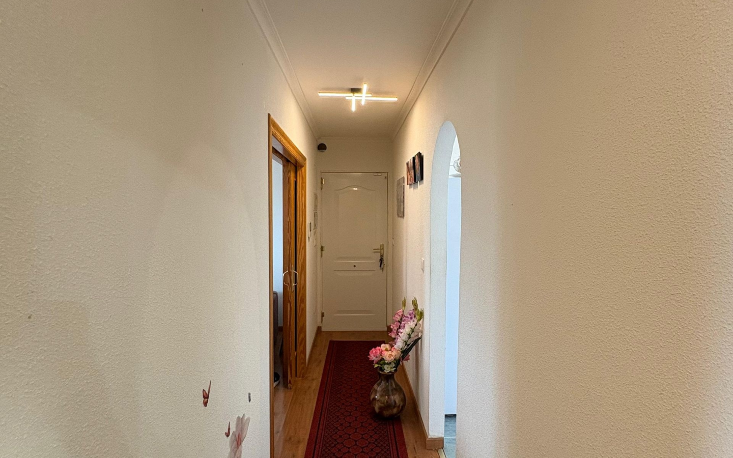 3-bedroom Detached Villa In Pinoso, Spain (160 M²)