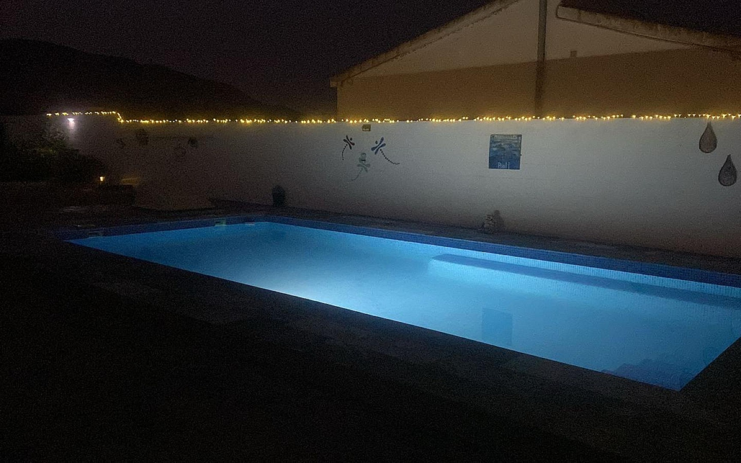 3-bedroom Detached Villa In Caudete, Spain (150 M²)