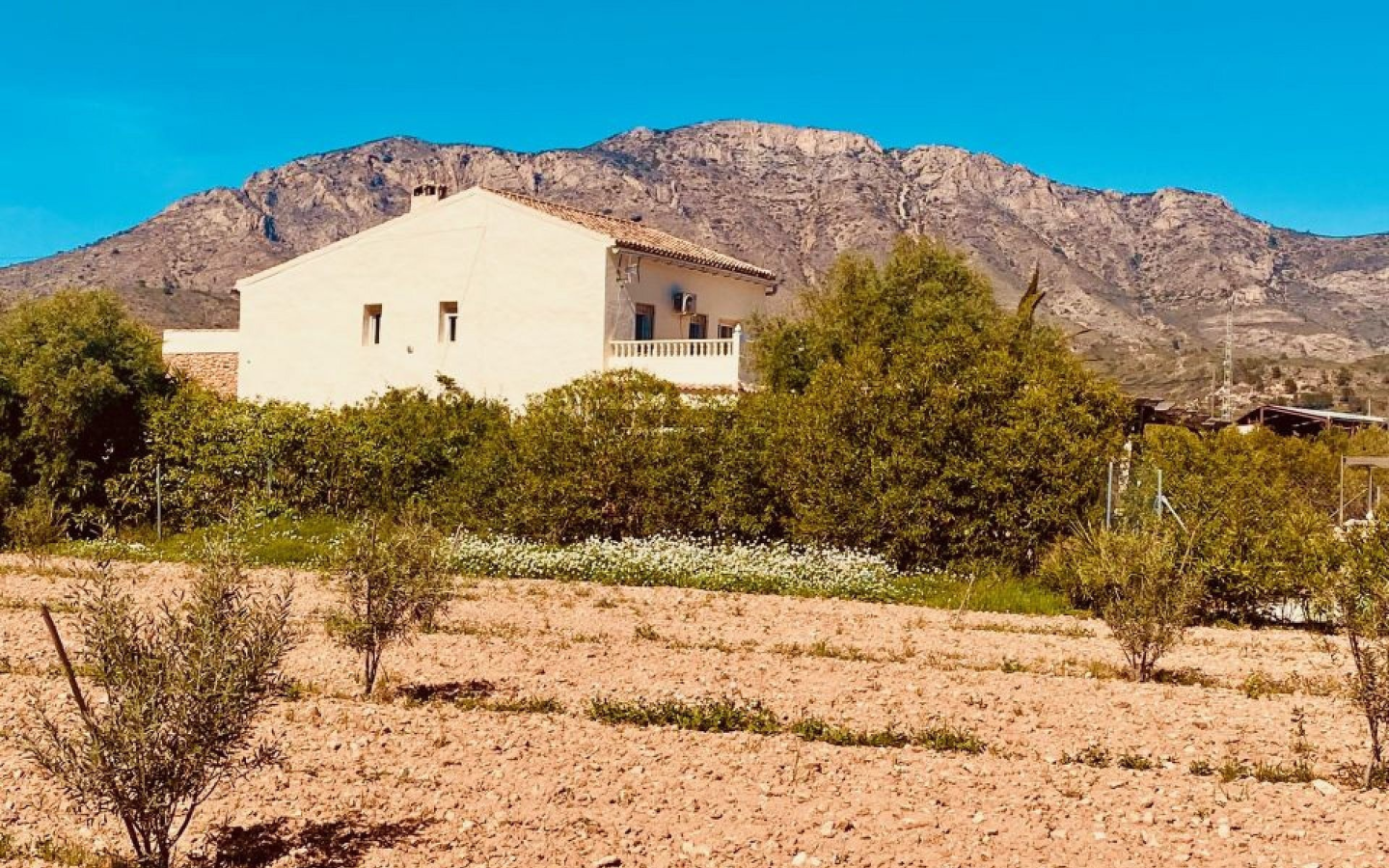 5-bedroom Country House In El Cantón, Spain (308 M²)
