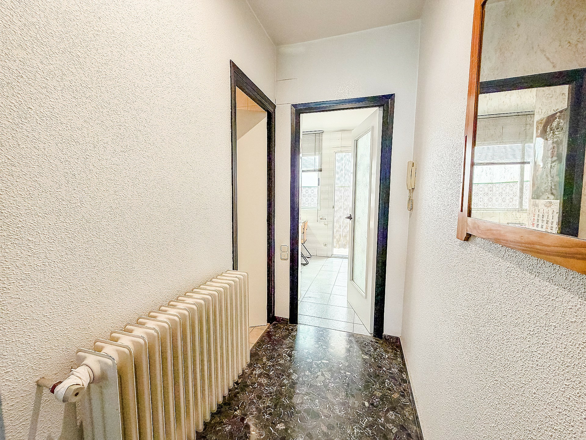 4-bedroom Townhouse In Yecla, Spain (200 M²)
