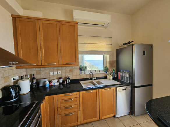 3-bedroom Villa In Agios Nikolaos, Greece (113 M²)