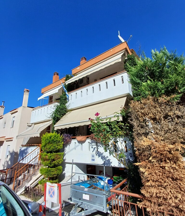 4-bedroom Maisonette In Thermi, Greece (118 M²)