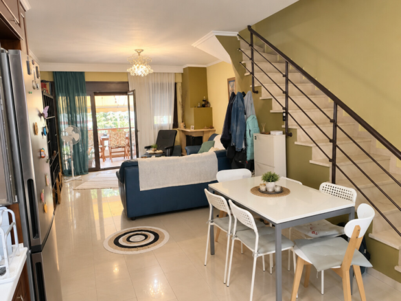 4-bedroom Maisonette In Thermi, Greece (118 M²)