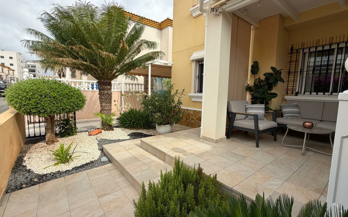 2-bedroom Bungalow In Orihuela Costa, Spain (60 M²)