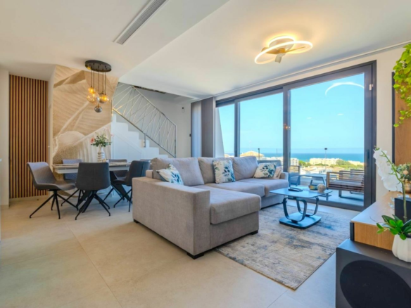 3-bedroom Apartment In Guardamar Del Segura, Spain (93 M²)