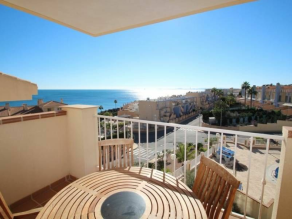 2-bedroom Penthouse In Orihuela Costa, Spain (75 M²)