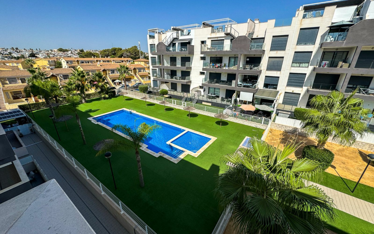 2-bedroom Apartment In Orihuela Costa, Spain (62 M²)