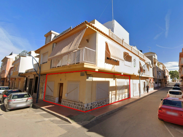 4-bedroom Apartment In San Javier, Spain (76 M²)