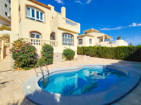 3-bedroom Villa In Orihuela Costa, Spain (110 M²)