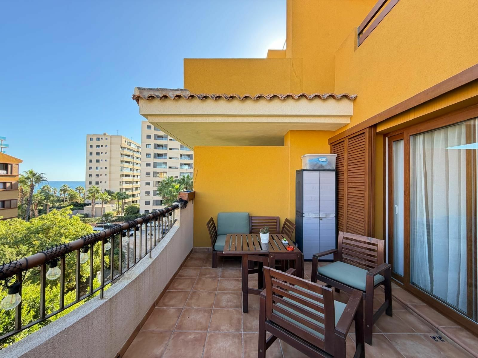 3-bedroom Apartment In Torrevieja, Spain (113 M²)