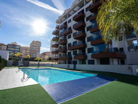 2-bedroom Apartment In Guardamar Del Segura, Spain (73 M²)