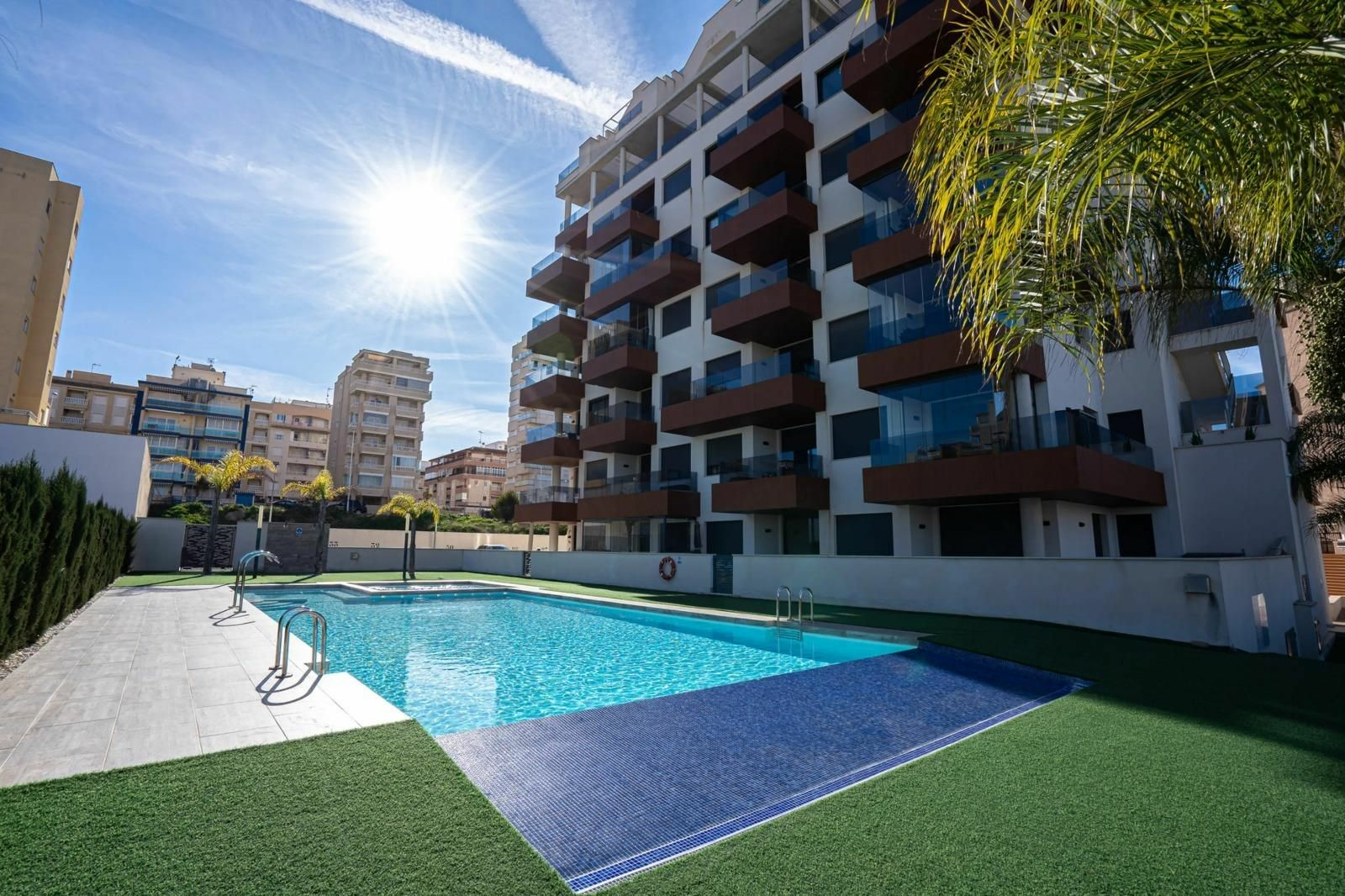 2-bedroom Apartment In Guardamar Del Segura, Spain (73 M²)