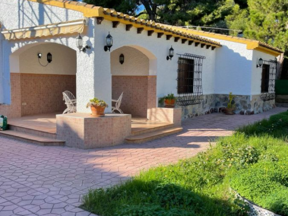 3-bedroom Villa In Orihuela Costa, Spain (105 M²)
