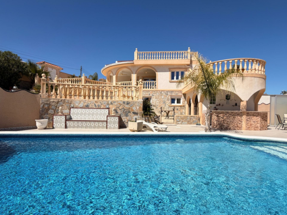 5-bedroom Villa In Rojales, Spain (246 M²)