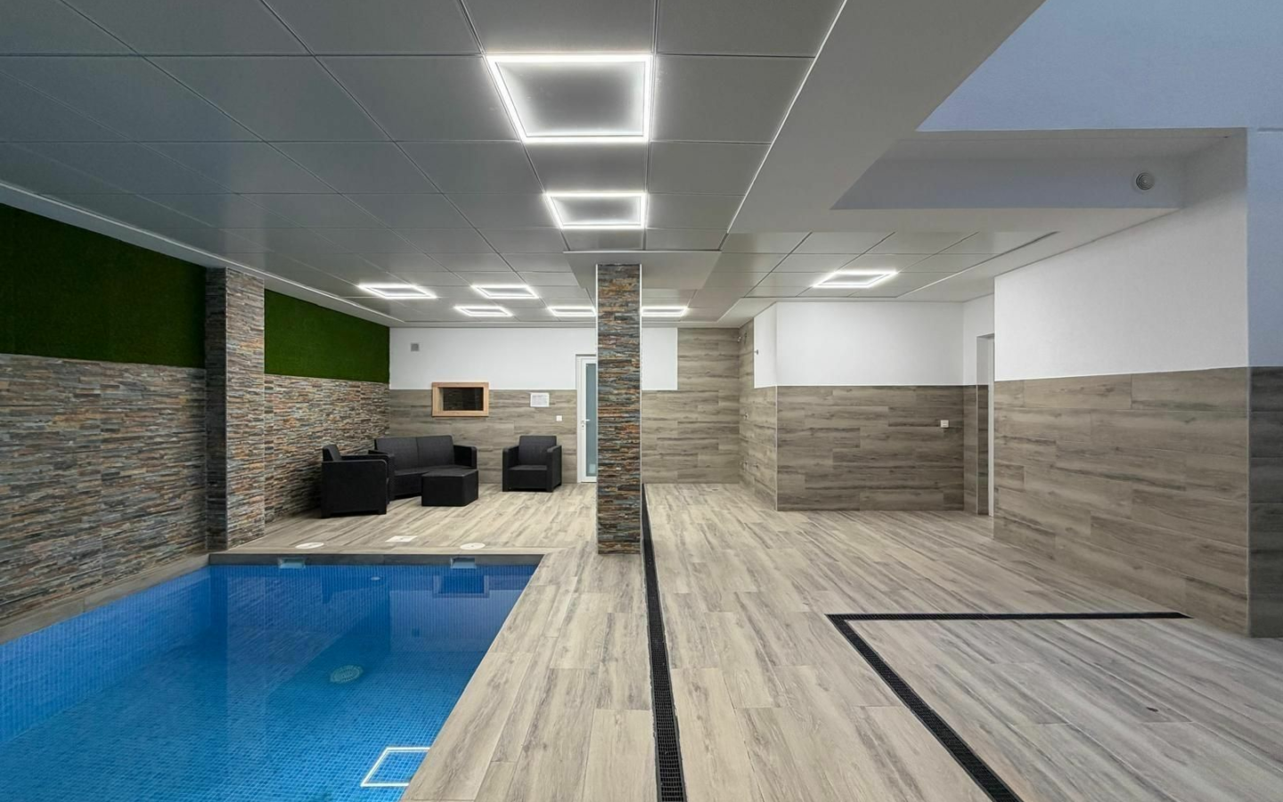 3-bedroom Apartment In Torrevieja, Spain (113 M²)