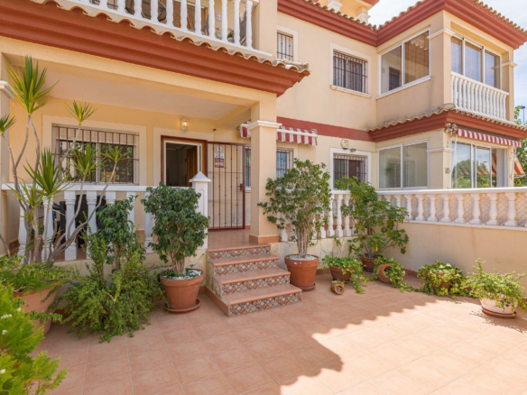 2-bedroom Bungalow In San Pedro Del Pinatar, Spain (63 M²)