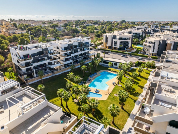 2-bedroom Penthouse In Orihuela Costa, Spain (78 M²)