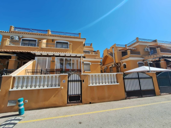 3-bedroom Duplex In Torrevieja, Spain (83 M²)