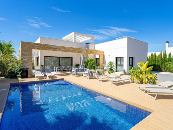 3-bedroom Villa In Rojales, Spain (117 M²)