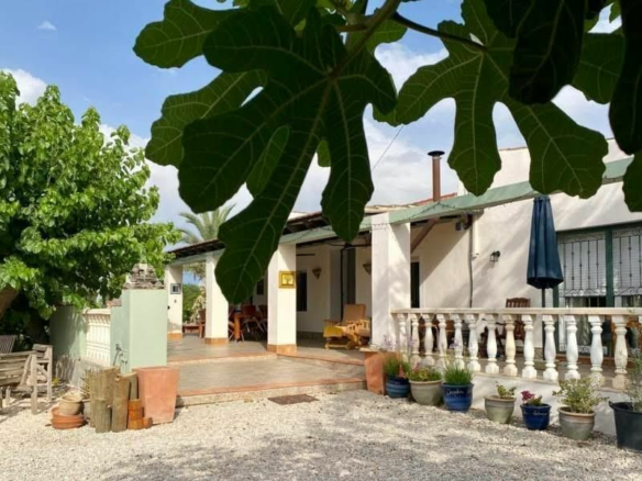 5-bedroom Villa In Orihuela, Spain (192 M²)