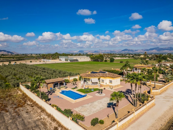 4-bedroom Villa In Catral, Spain (146 M²)