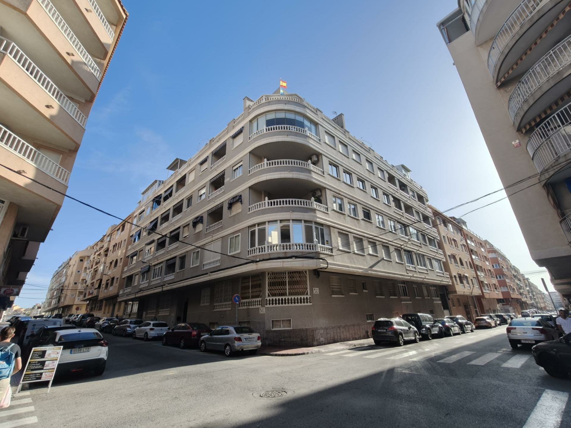2-bedroom Apartment In Torrevieja, Spain (74 M²)