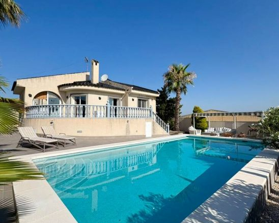 4-bedroom Villa In Formentera Del Segura, Spain (97 M²)