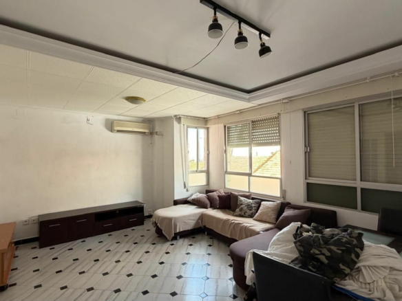 3-bedroom Apartment In Torrevieja, Spain (87 M²)