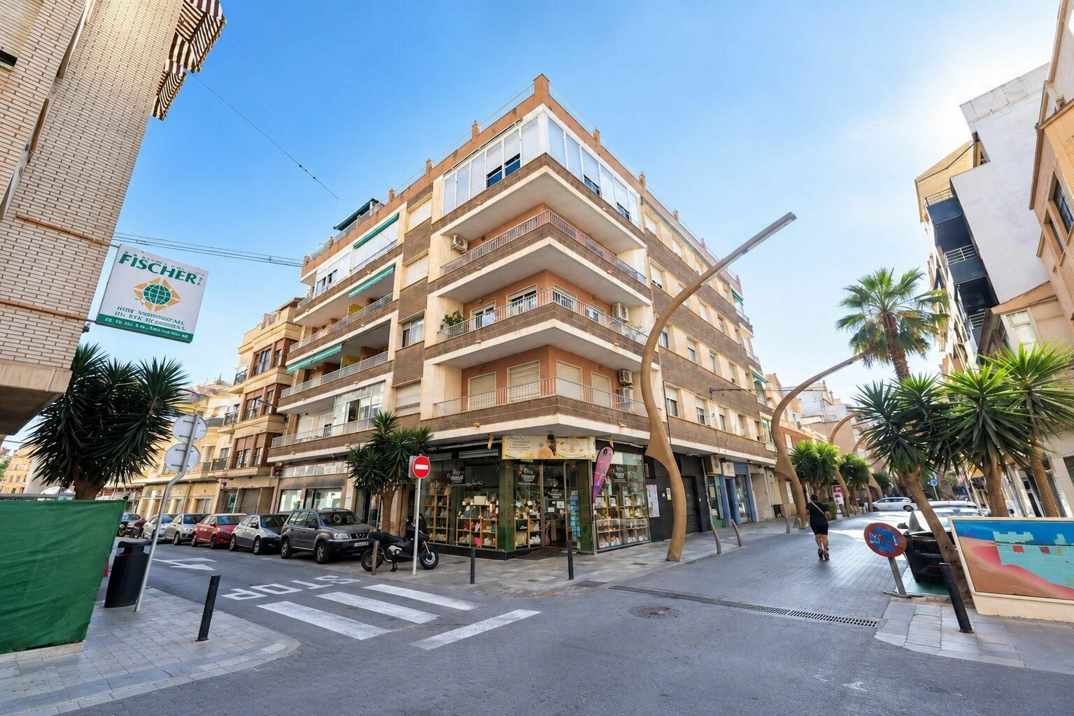 2-1-a28114 3-bedroom Apartment In Torrevieja, Spain (104 M²)