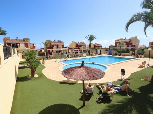 2-bedroom Apartment In Torrevieja, Spain (78 M²)