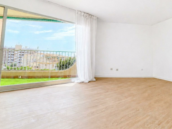 3-bedroom Apartment In Orihuela Costa, Spain (106 M²)