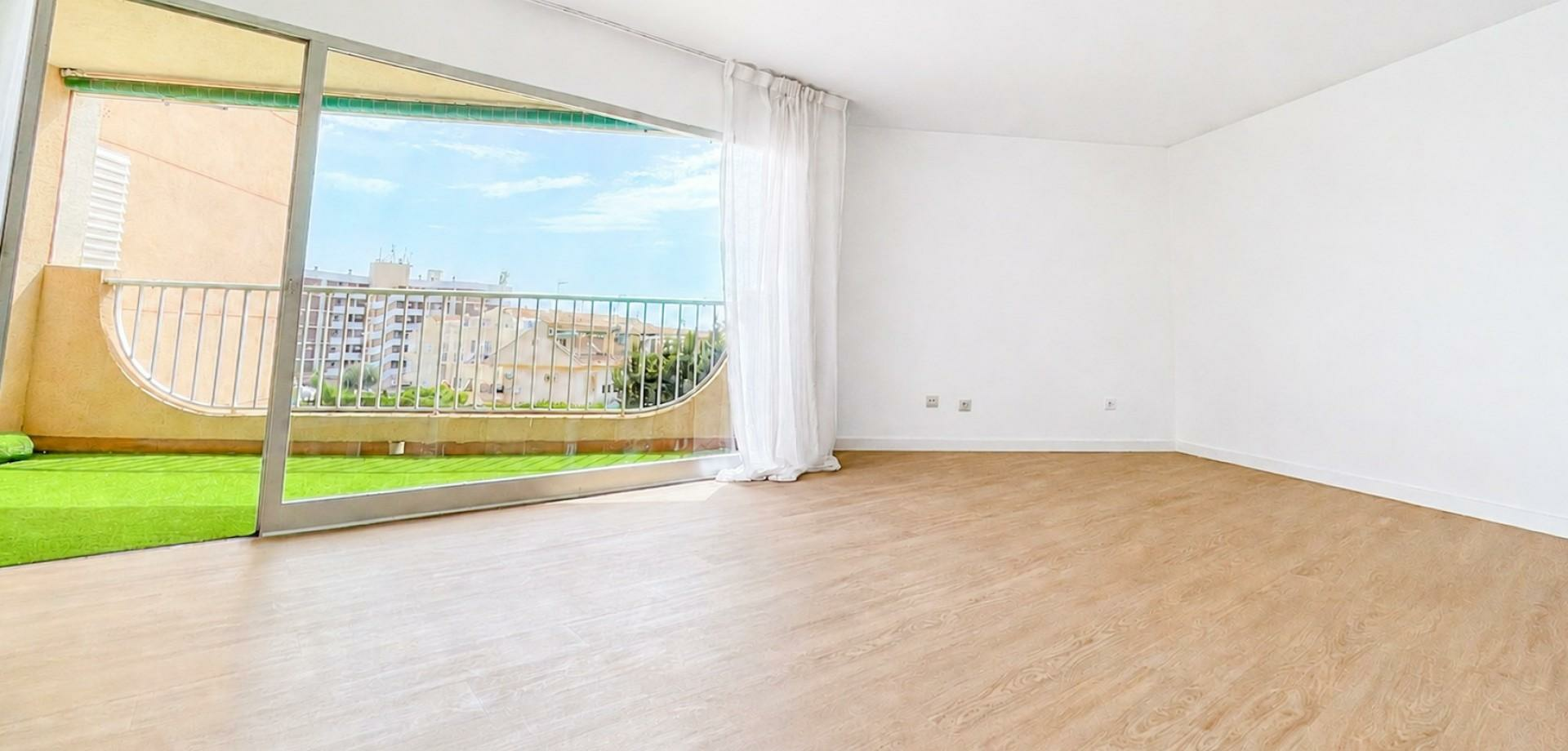 3-bedroom Apartment In Orihuela Costa, Spain (106 M²)