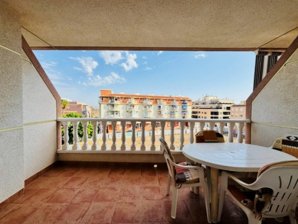 2-bedroom Apartment In Torrevieja, Spain (77 M²)