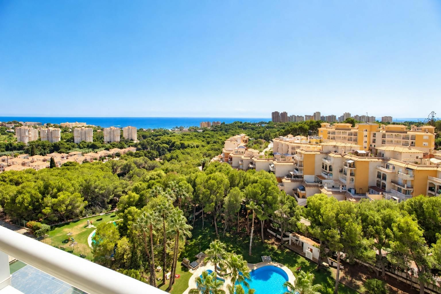 1-bedroom Apartment In Orihuela Costa, Spain (44 M²)