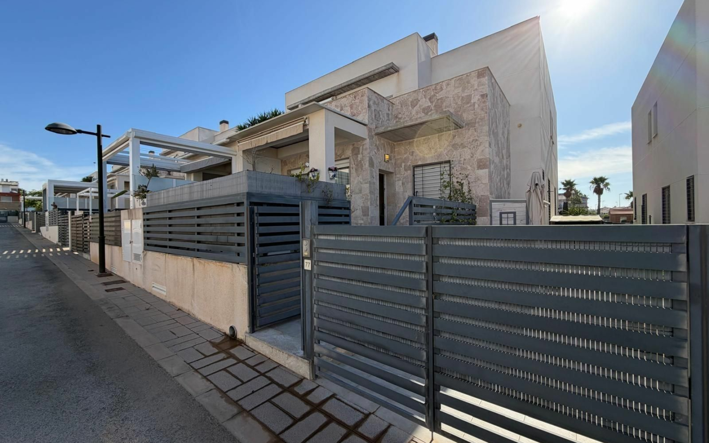 3-bedroom House In Torrevieja, Spain (197 M²)