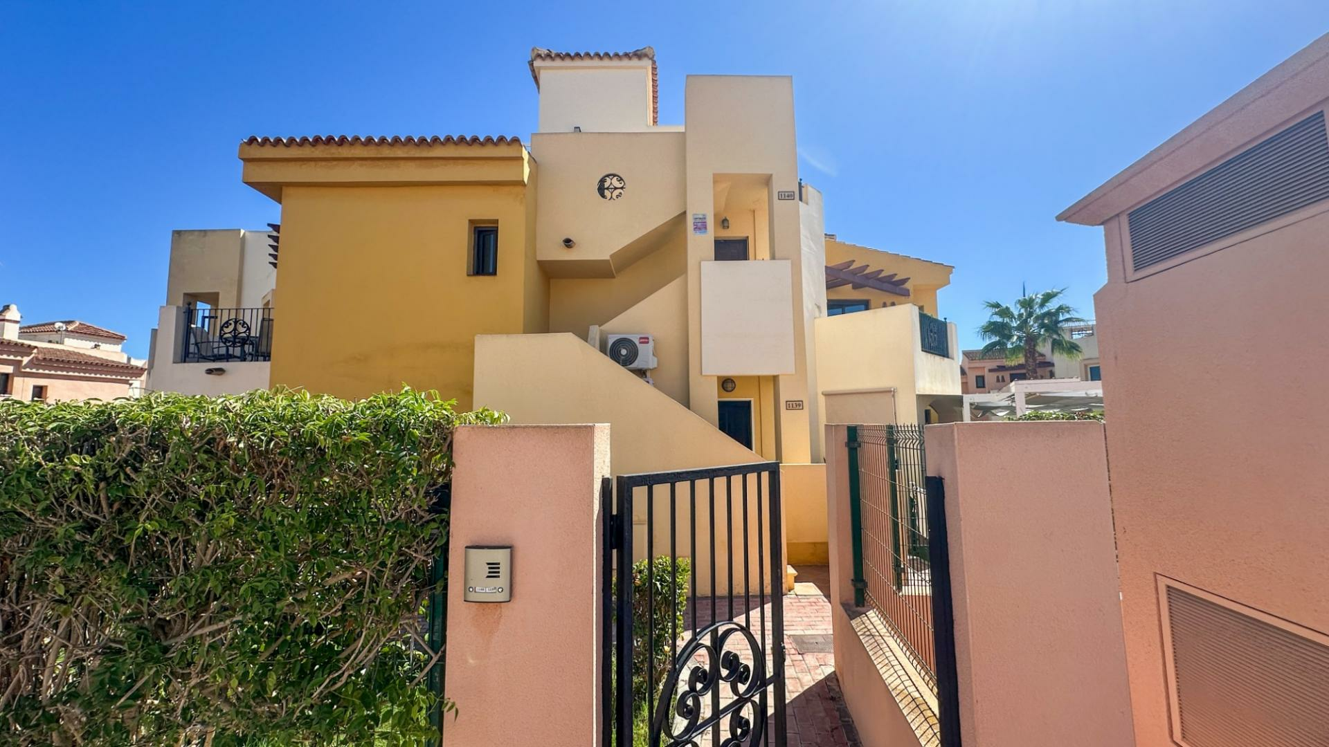 2-1-fa6caf 2-bedroom Bungalow In Torrevieja, Spain (70 M²)