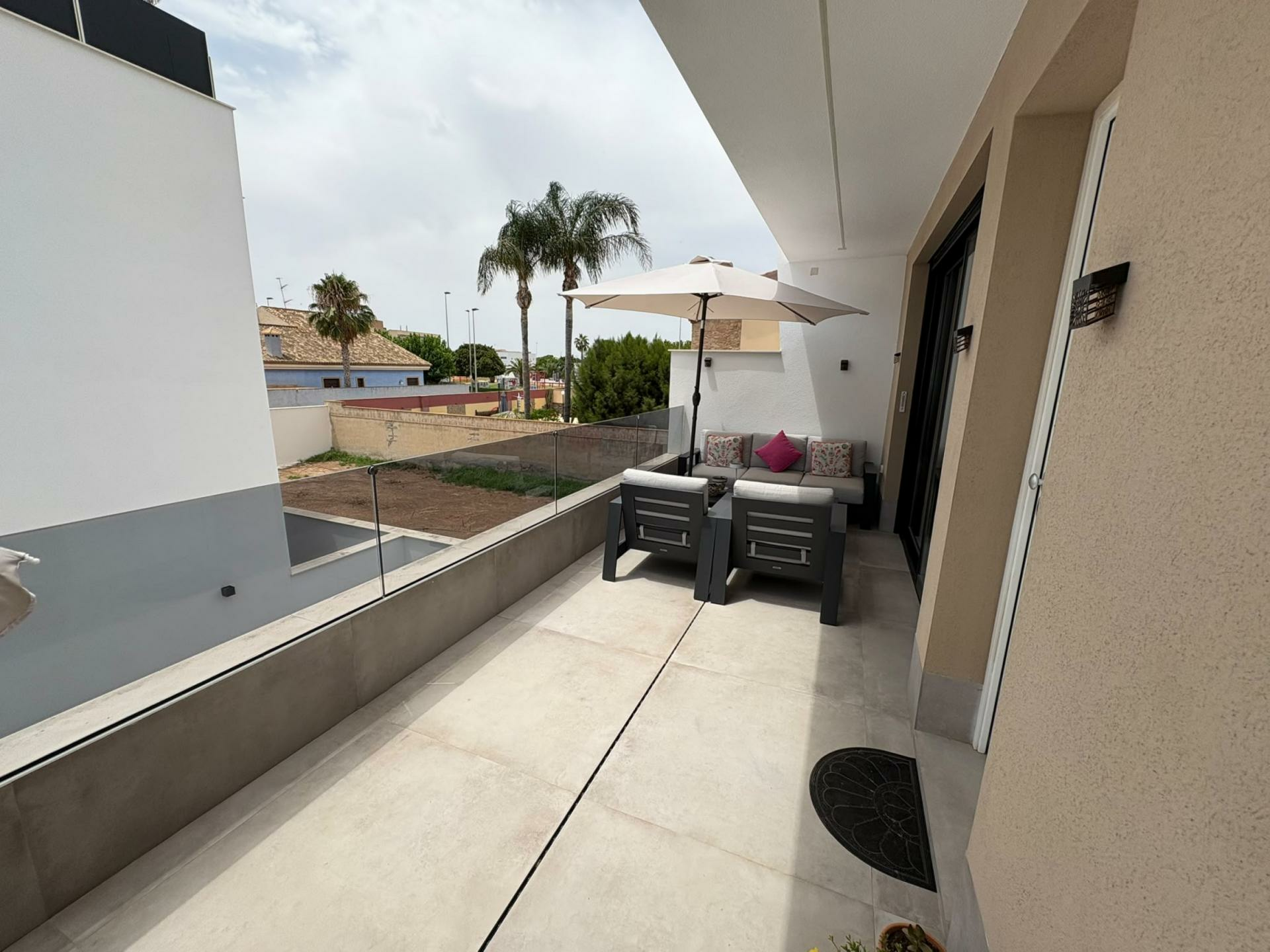 3-bedroom Penthouse In San Pedro Del Pinatar, Spain (83 M²)