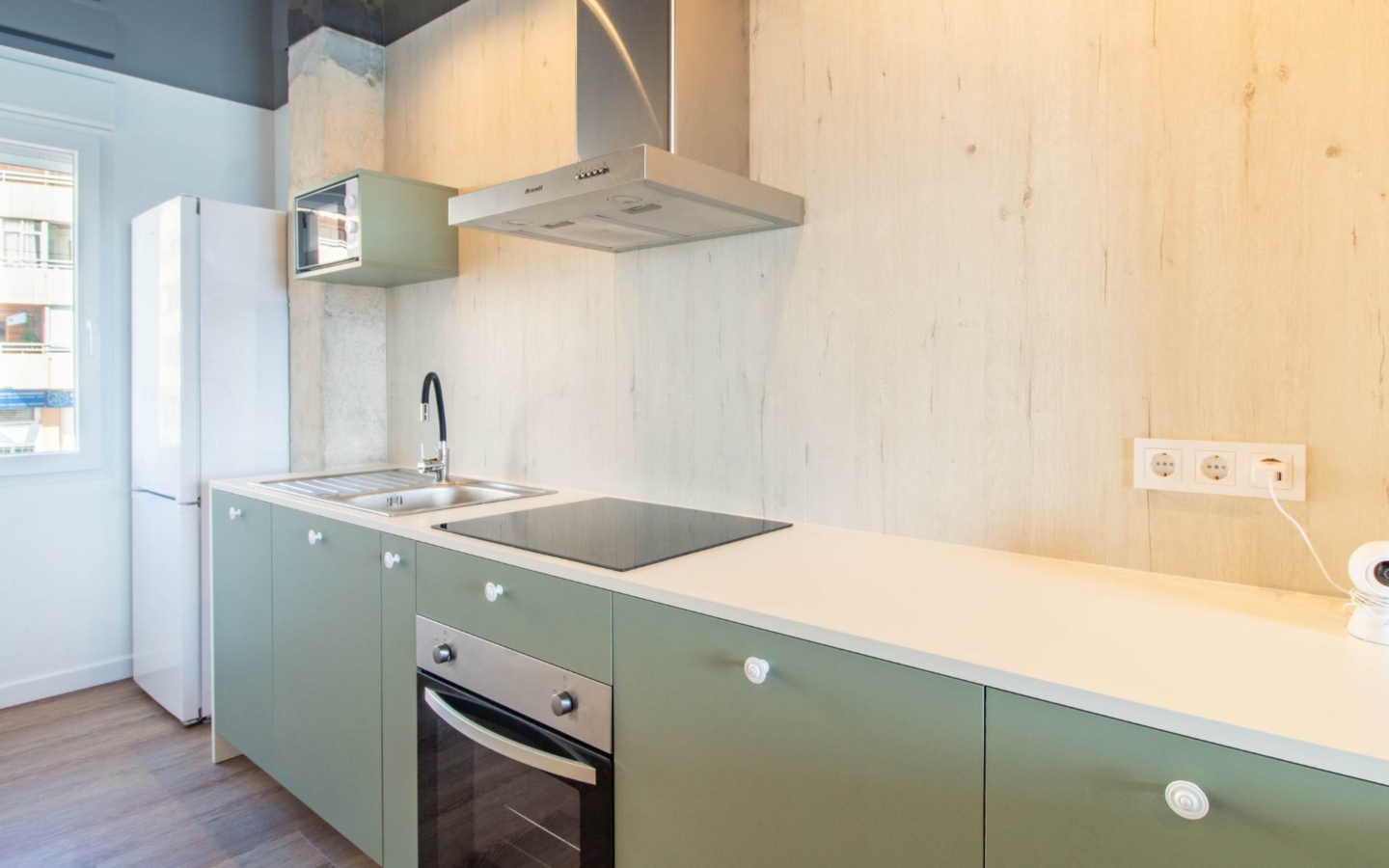 2-bedroom Apartment In Torrevieja, Spain (73 M²)