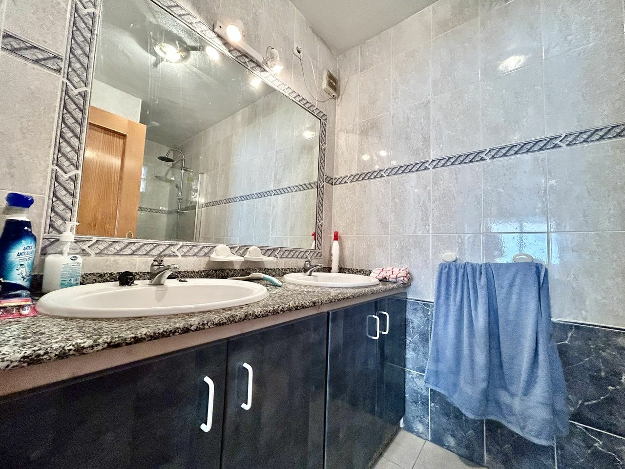 3-bedroom Apartment In Orihuela Costa, Spain (52 M²)