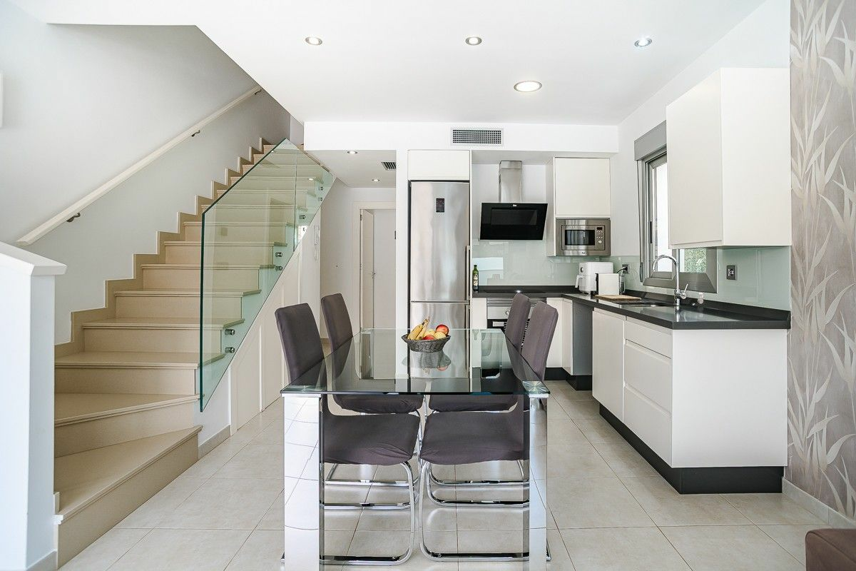 3-bedroom Villa In Lo Pagan, Spain (109 M²)