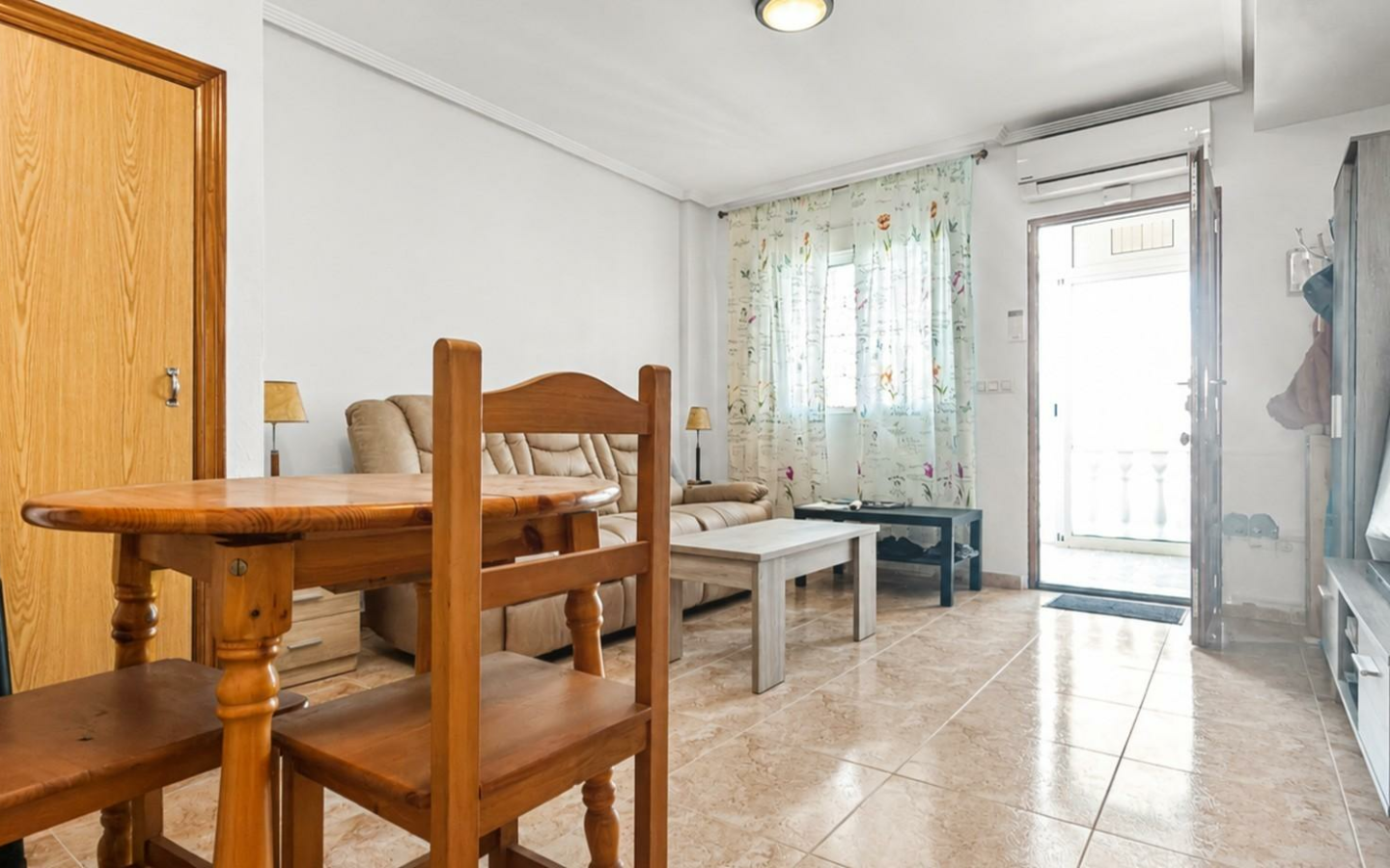 2-bedroom Terraced House In Torrevieja, Spain (69 M²)