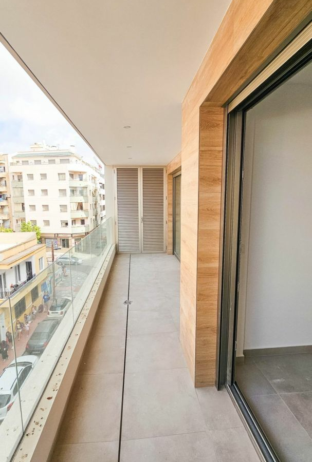 1-bedroom Apartment In Torrevieja, Spain (63 M²)
