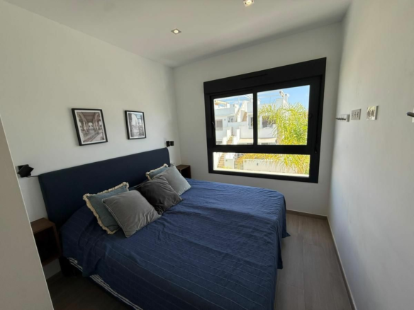 3-bedroom Apartment In Pilar De La Horadada, Spain
