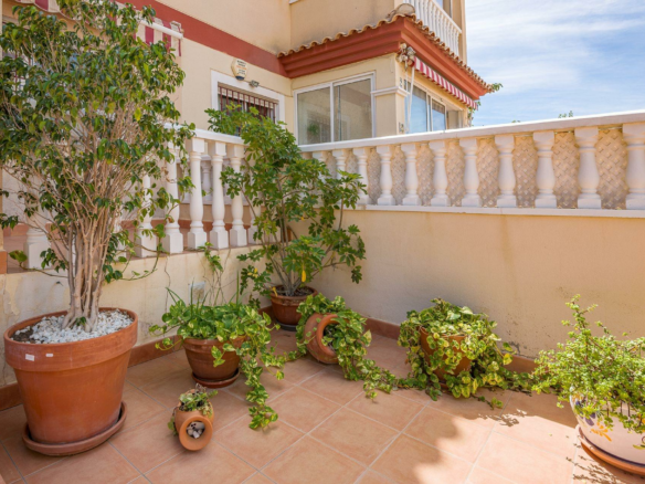 2-bedroom Bungalow In San Pedro Del Pinatar, Spain (63 M²)