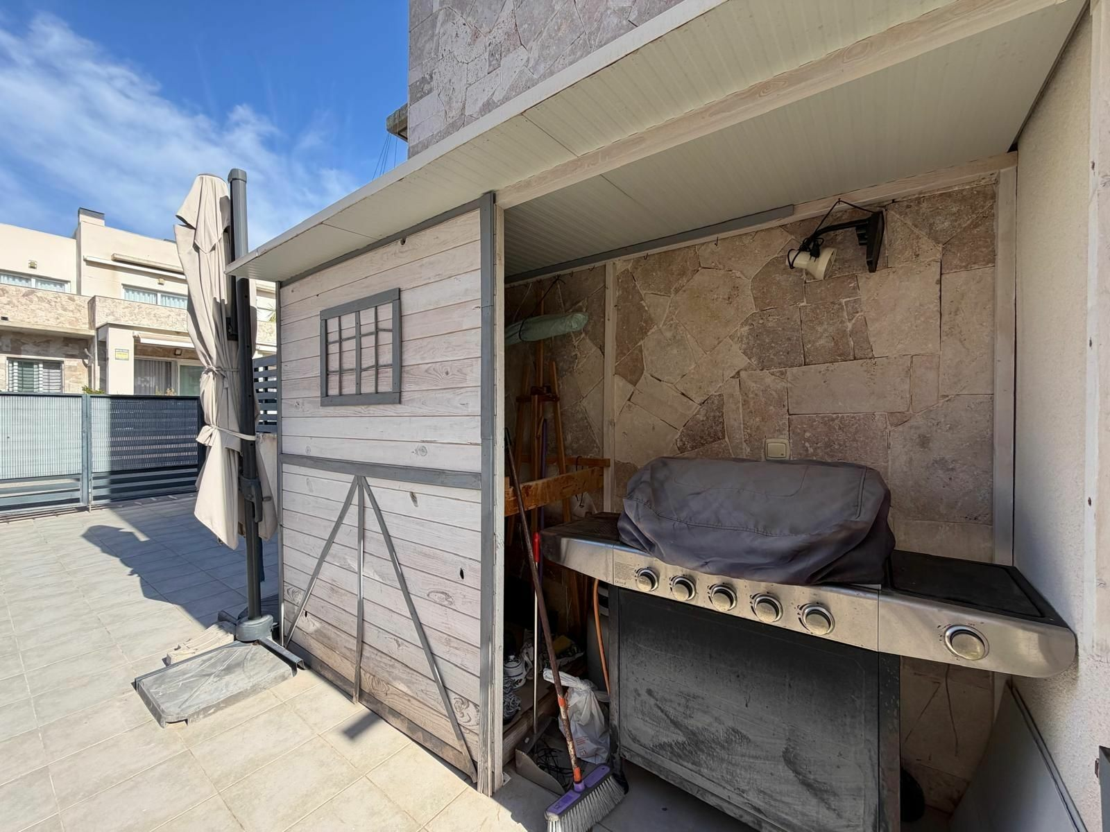 2-10-2ad076 3-bedroom House In Torrevieja, Spain (197 M²)